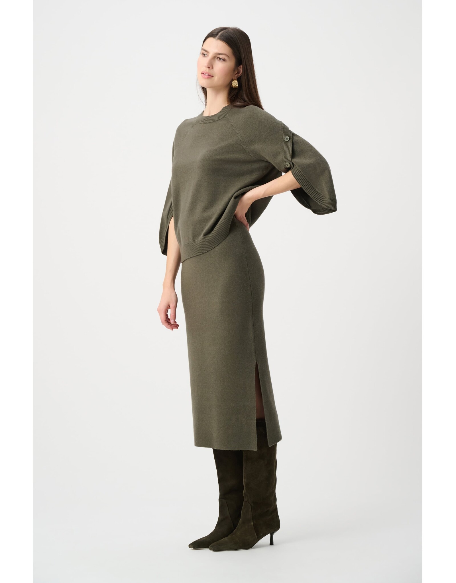 JOSEPH RIBKOFF 243967f26 SKIRT