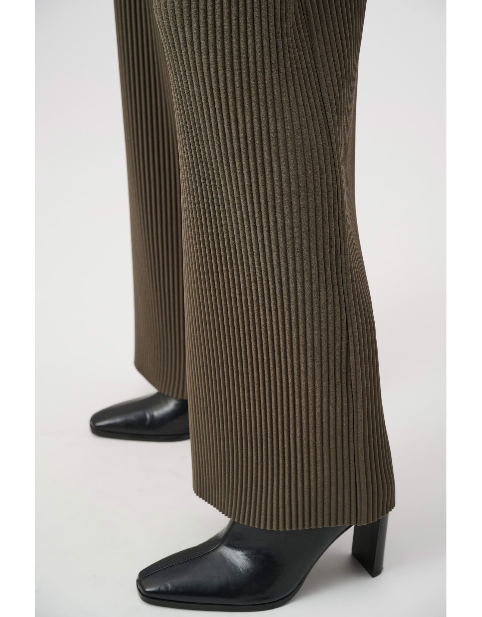 JOSEPH RIBKOFF 254006 PANT