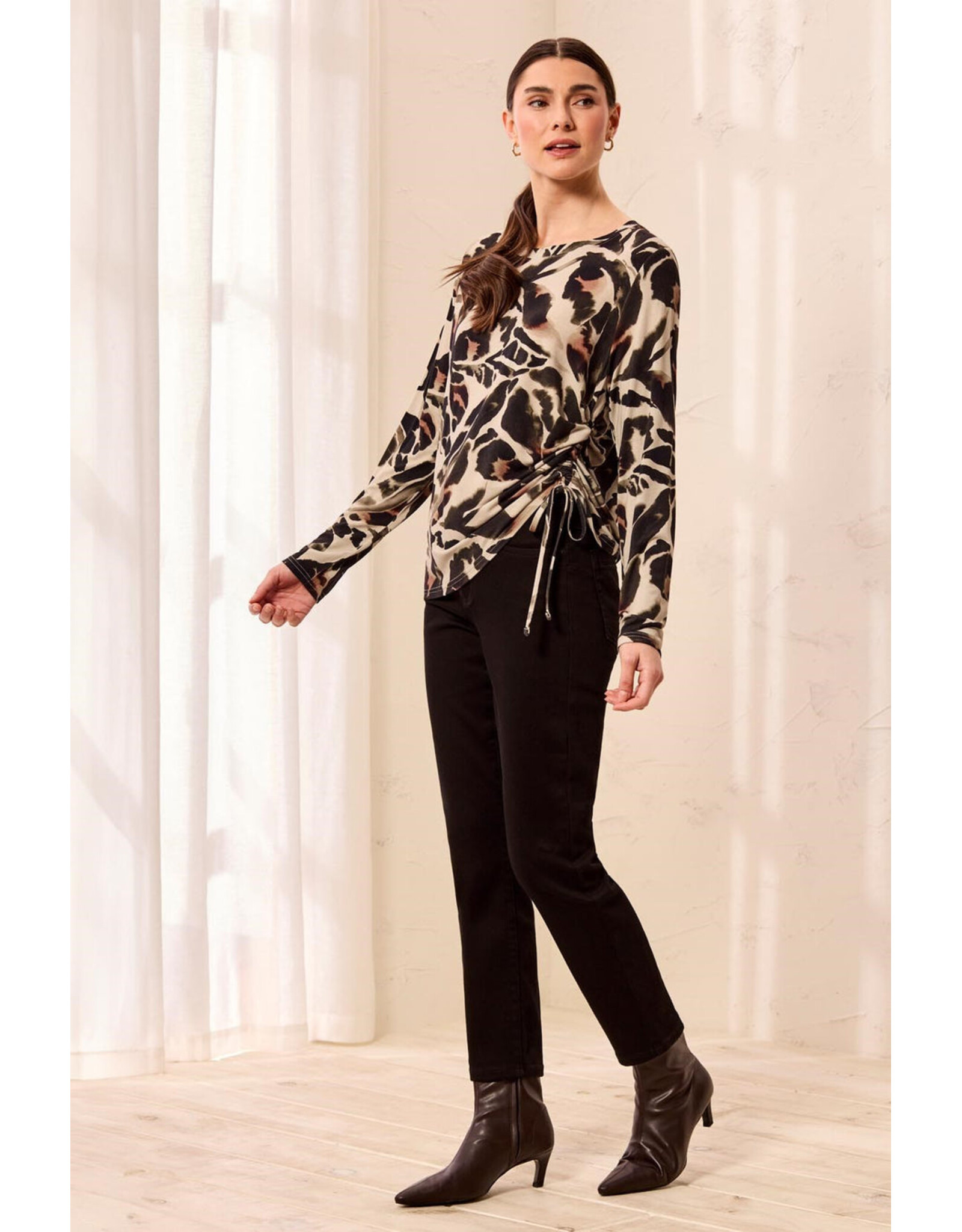 TRIBAL 3168O-3457 CREW NECK