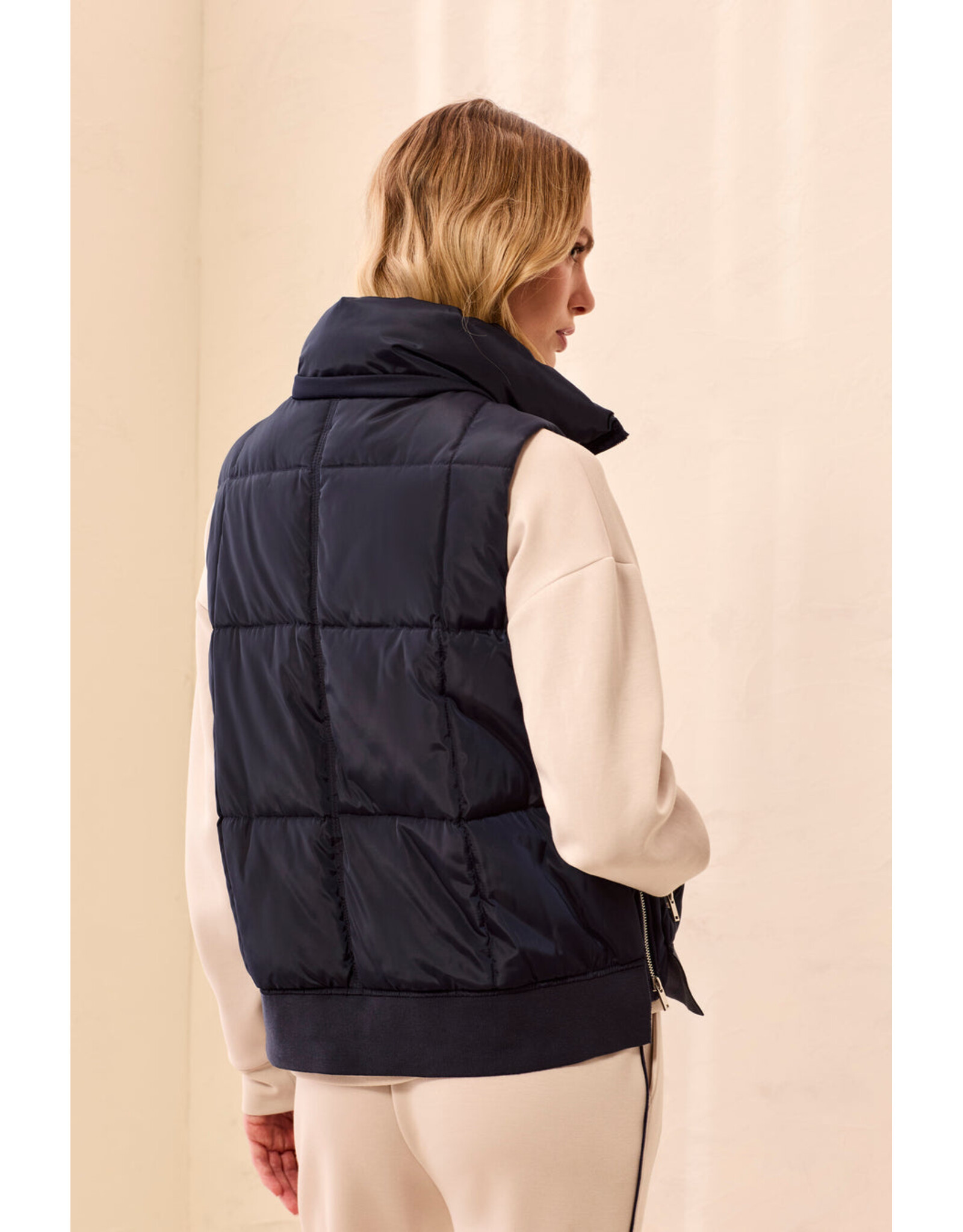 TRIBAL 2247O-8272 VEST