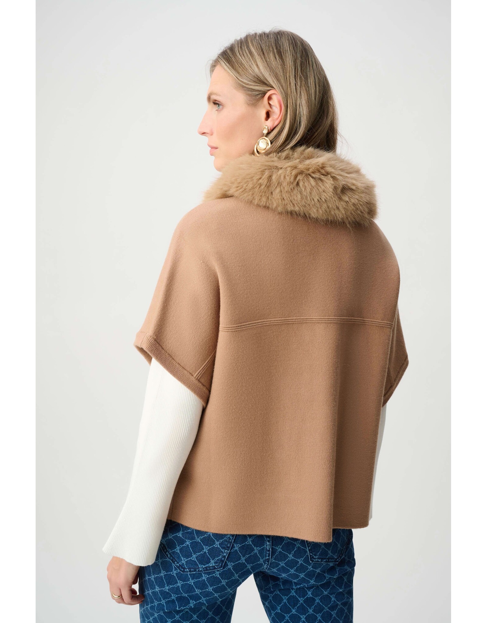 JOSEPH RIBKOFF 262949 SWEATER