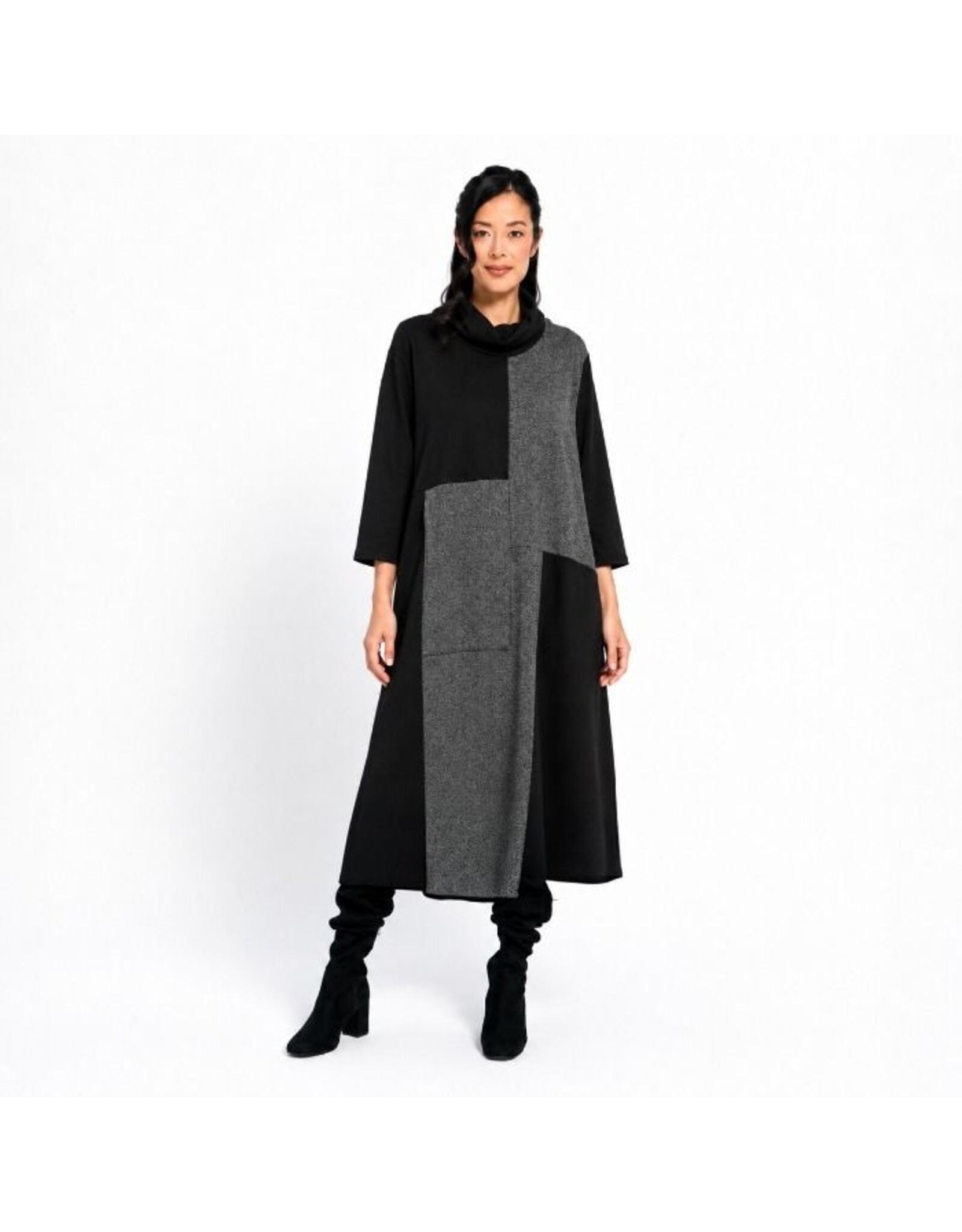 8152 DRESS