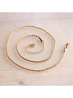 Stainless steel fine twisted necklace – gold