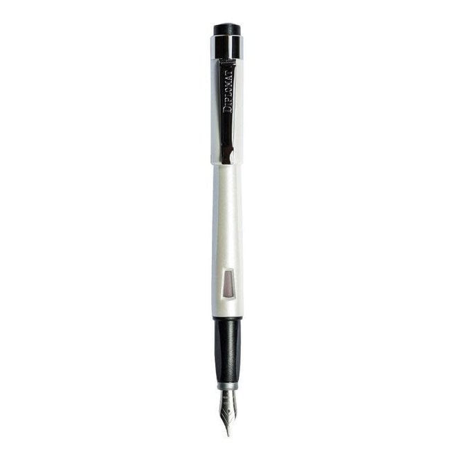 Diplomat Magnum Fountain Pen Pearl White Medium