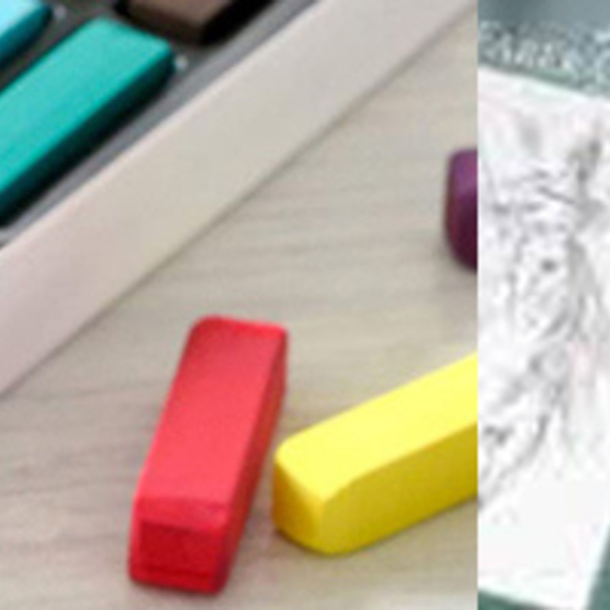 Pastels & Charcoal Sets