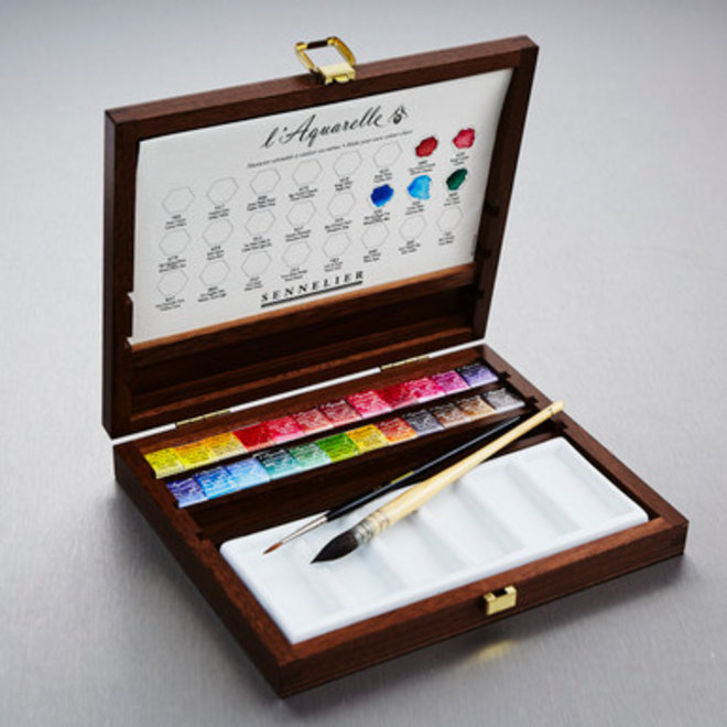 Sennelier l'Aquarelle Extra-Fine  Artist's Watercolour Set 24 Colour Half-Pan Walnut Set