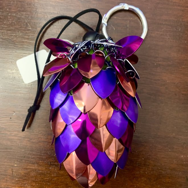 Poseidon's Forge: Scalemail Dice Bag - Hesperide Sunset (Purple, Light Rose, Electric Violet) *with Clip