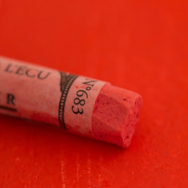 Sennelier Extra Fine Soft Pastel 683 Helios Red 4
