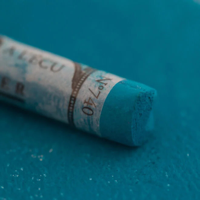 Sennelier Extra Fine Soft Pastel 740 English Blue 1