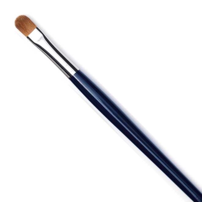 Isabey Series 6168: Pure Kolinsky Sable Oil Brush - Filbert 12