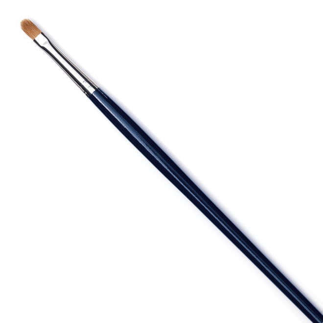 Isabey Series 6168: Pure Kolinsky Sable Oil Brush - Filbert 6