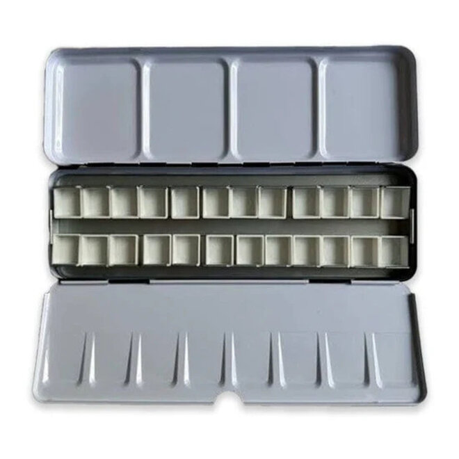 Daniel Smith Empty 24 Half Pan Tin