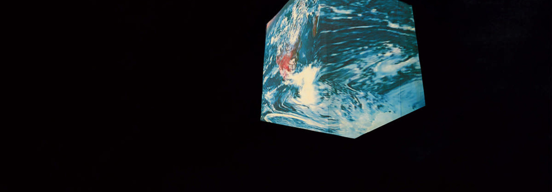 Tim Hecker • Anoyo