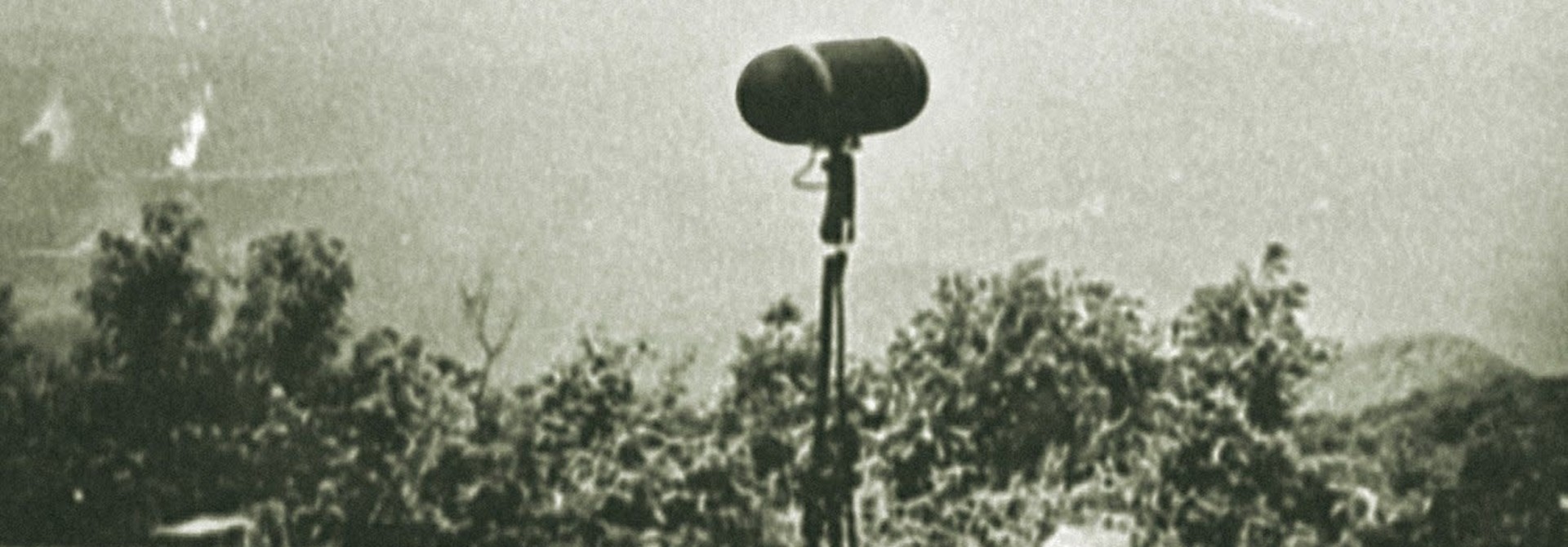 Hiss Tracts • Shortwave Nights
