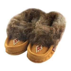 Eugene Cloutier Laurentian Chief Youth Lined, Beaded, Fur Trimmed Tan Suede Moccasins - 648G