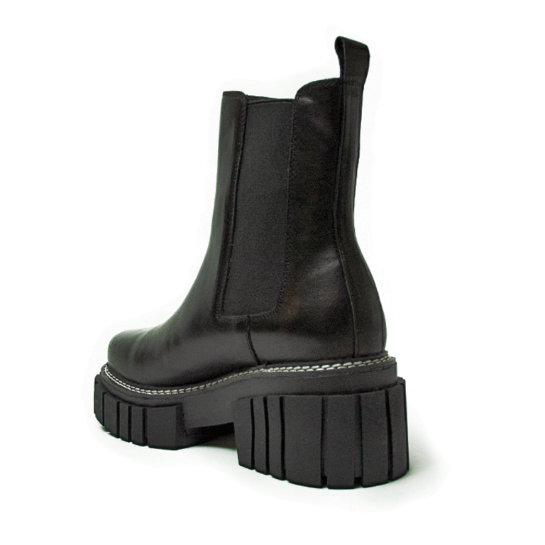 Byron flatform boot hotsell