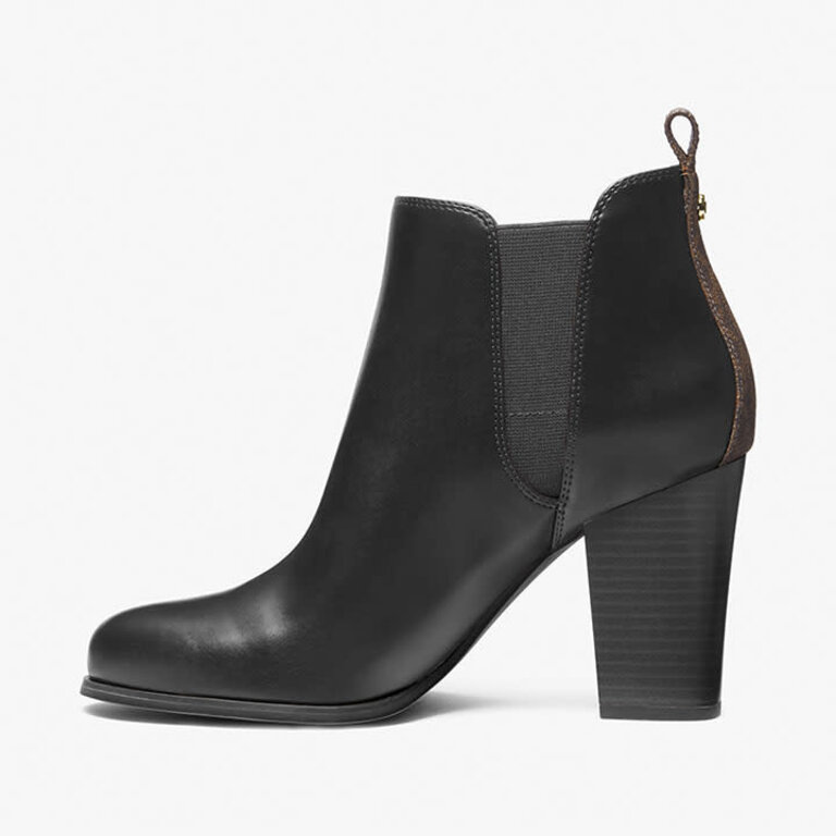 Michael Kors Michael Kors - Evaline Bootie W/ Logo  - Black