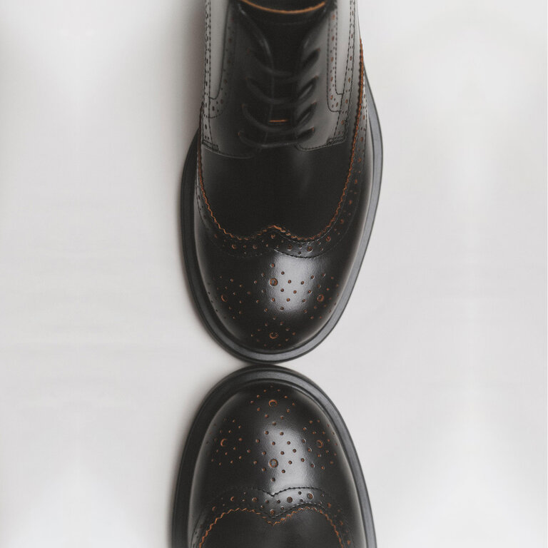 Vagabond Shoemakers Vagabond - Freya - Brogue Black