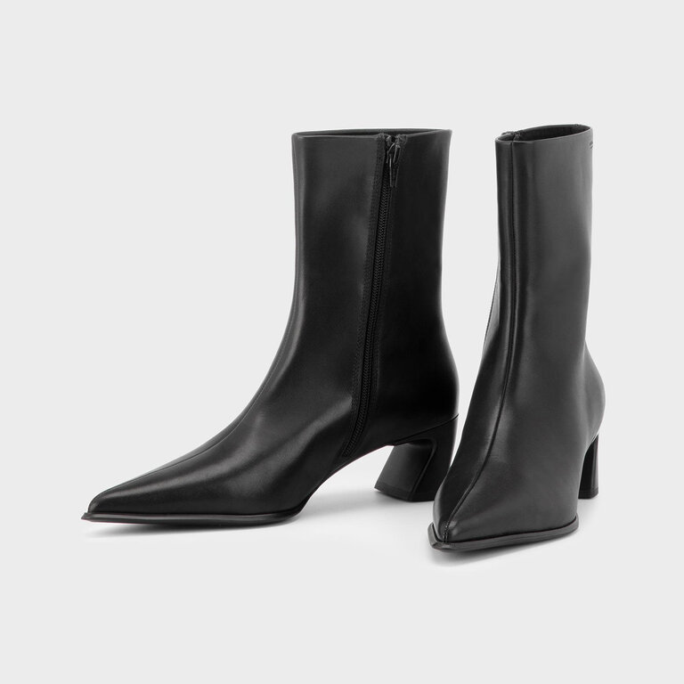 Vagabond Shoemakers Vagabond - Ilona - Pointy Leather Ankle Boot - Black / Brown