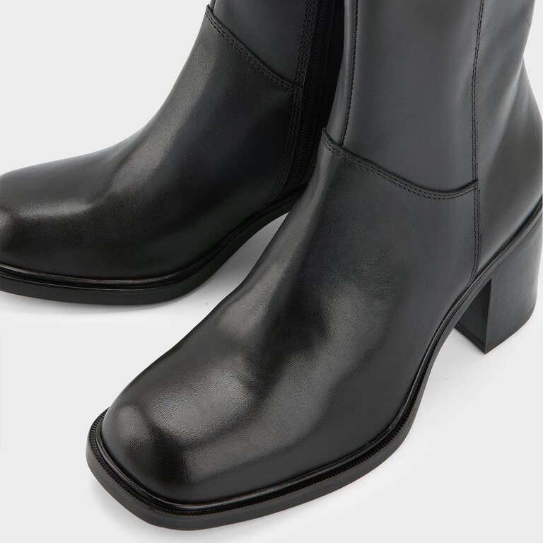 Vagabond Shoemakers Vagabond - Meryl - Block Heel Ankle Boot - Black Leather / Dark Brown Suede