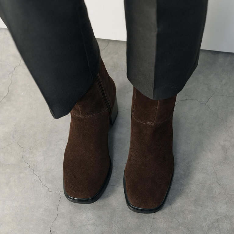 Vagabond Shoemakers Vagabond - Meryl - Block Heel Ankle Boot - Black Leather / Dark Brown Suede