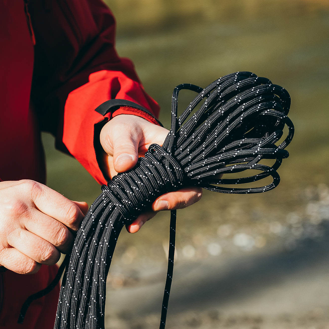 1100 Paracord 50 ft Black Refl