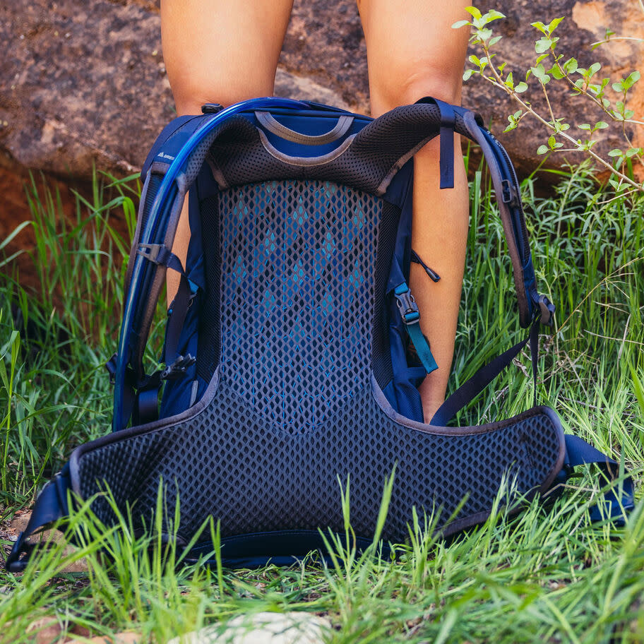 JADE 24 LT   CAPRI YELLOW