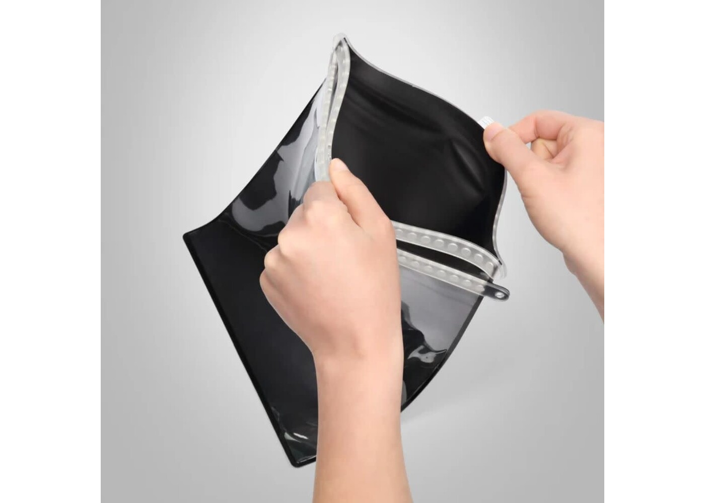 FIDLOCK HERMETIC Dry Bag MEGA	Clear/Black