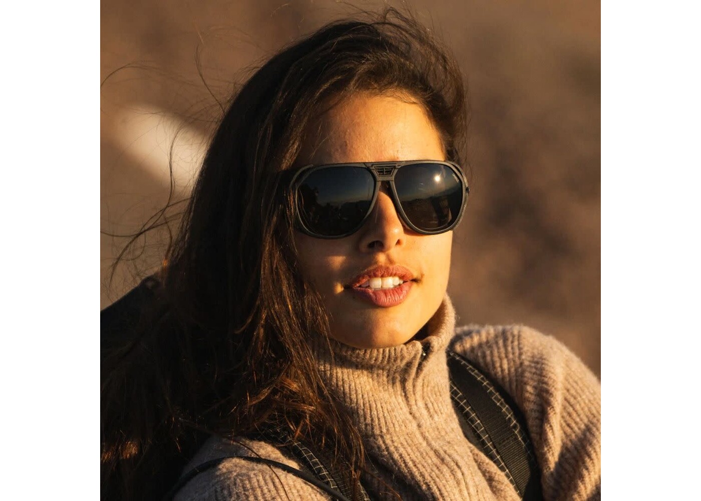 Ombraz Classics / Charcoal / Polarized Grey  Regular