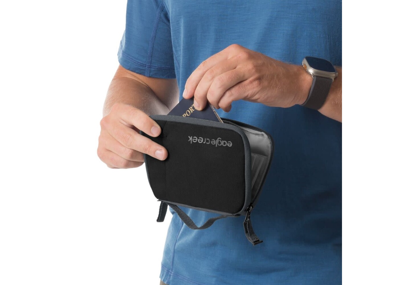 Eagle Creek Stash RFID Passport Wallet Black
