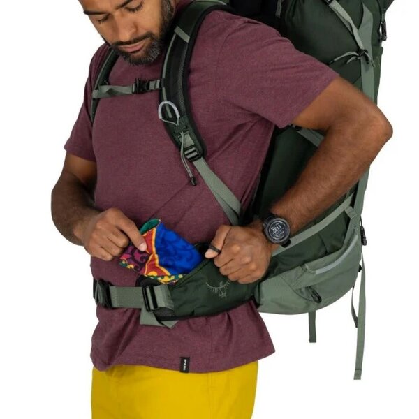 OSPREY TALON 44 GREEN CANOPY PINE LEAF S-M