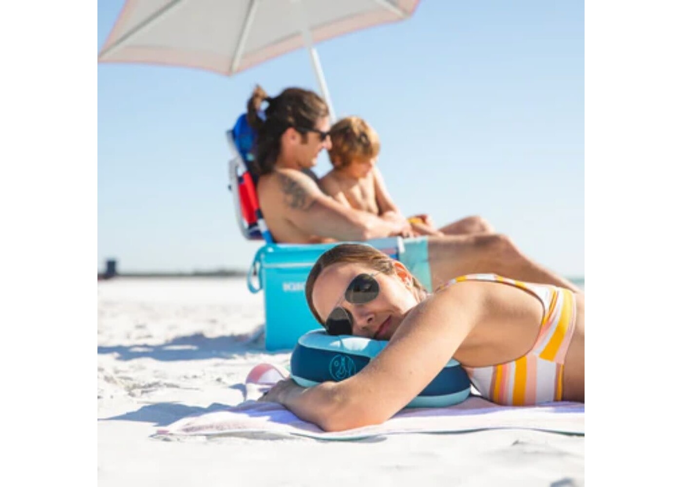 BEACH & CAMP PILLOW TROPICAL