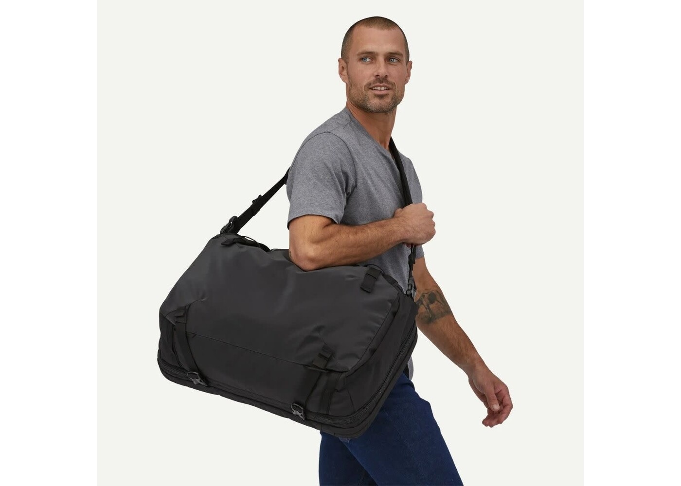 Patagonia Black Hole MLC 45L NGRY