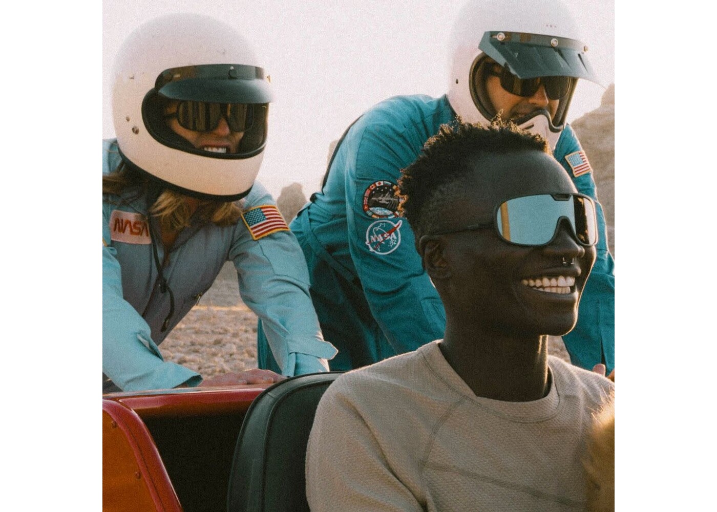 Refugio / Charcoal / Grey with Silver Mirror  Regular