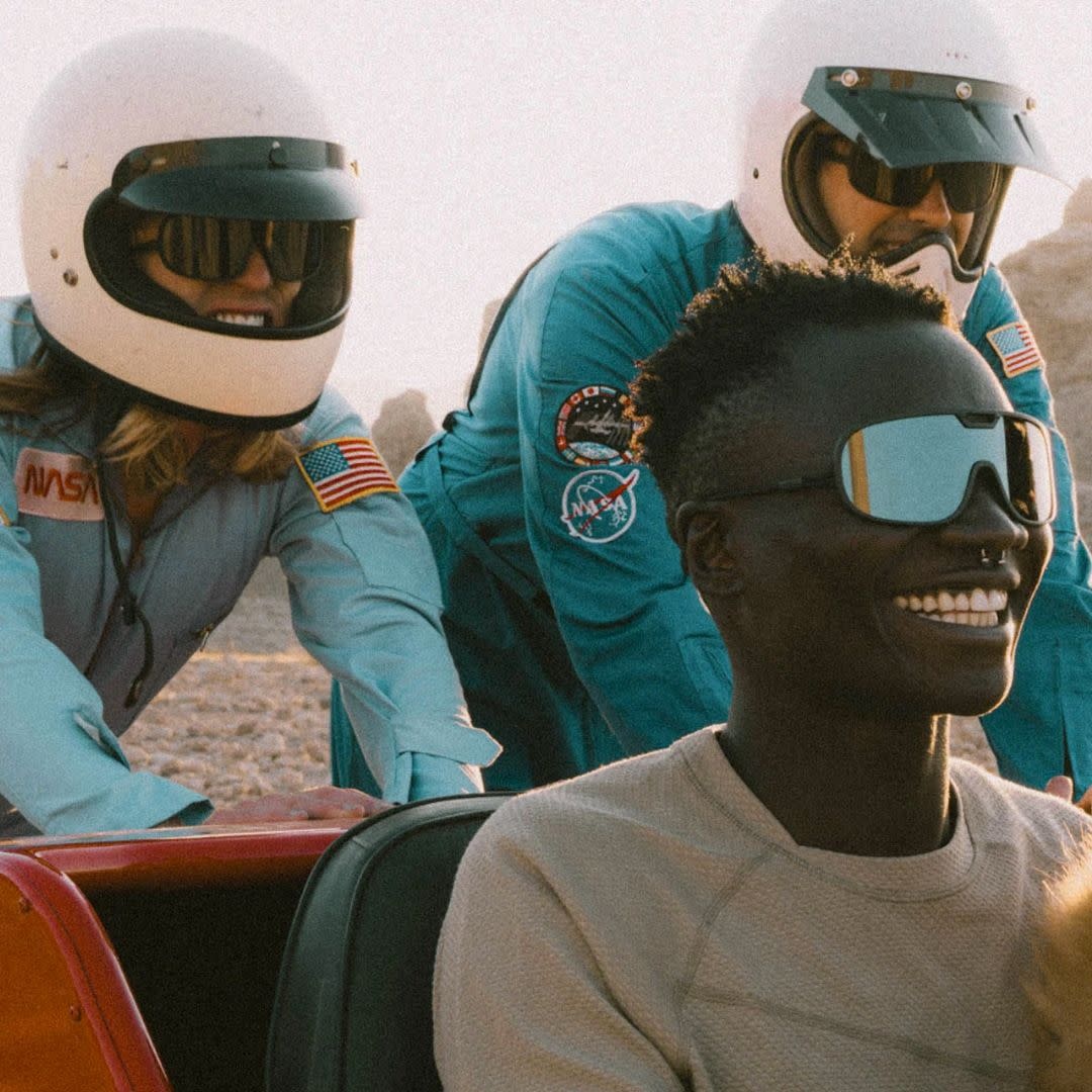 Refugio / Charcoal / Grey with Silver Mirror  Regular