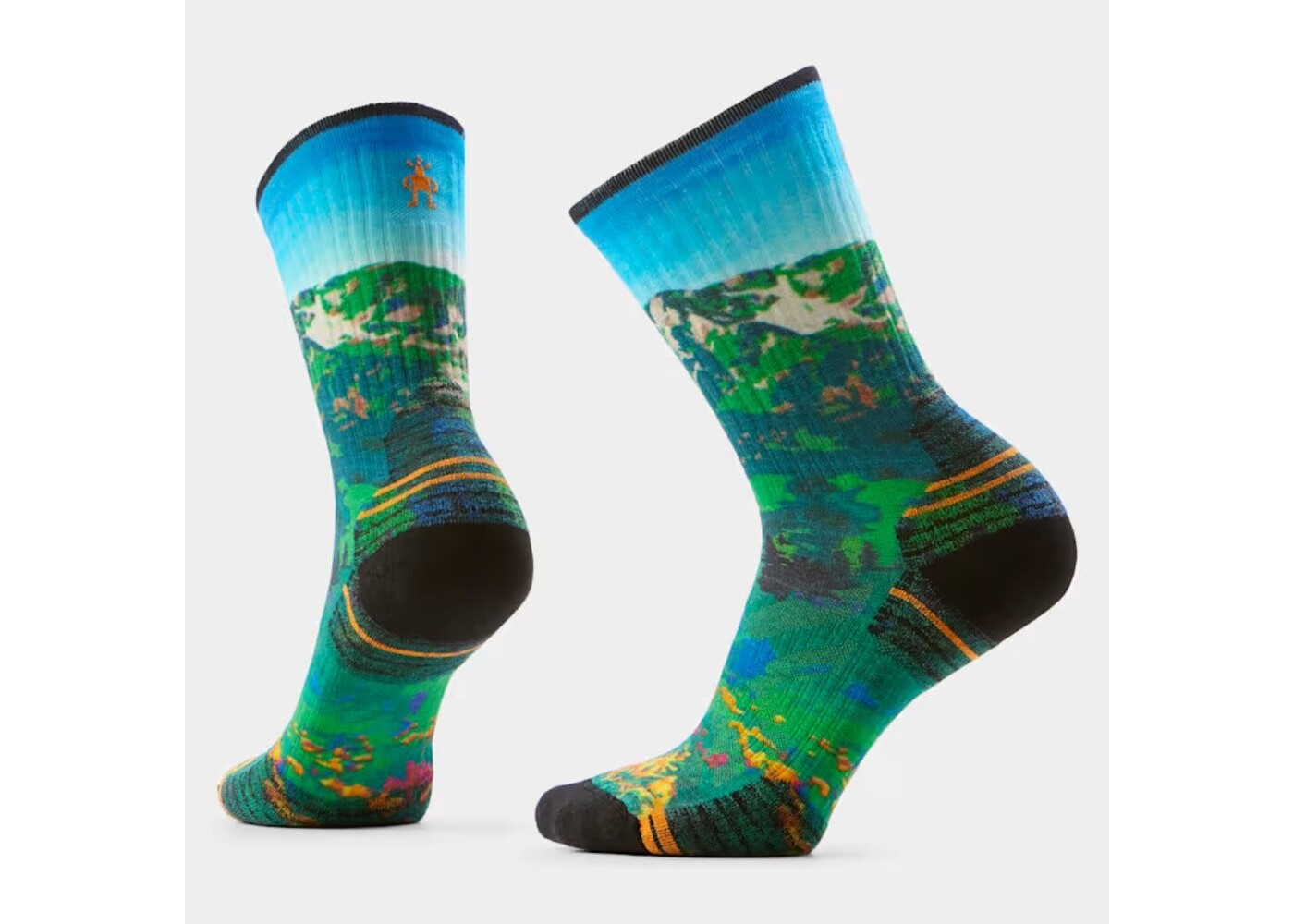 Women’s Hike Mountain Lake Print Crew Socks M
