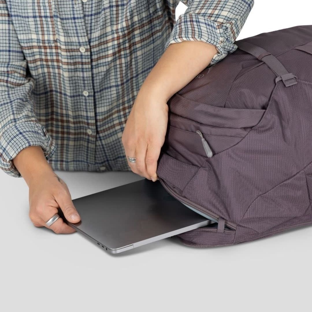 OSPREY Fairview 40  Graphite Purple