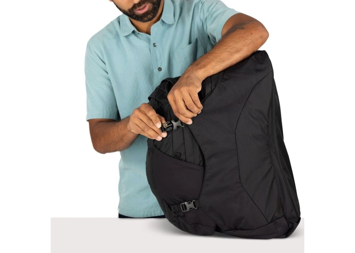 OSPREY Farpoint 55 Black