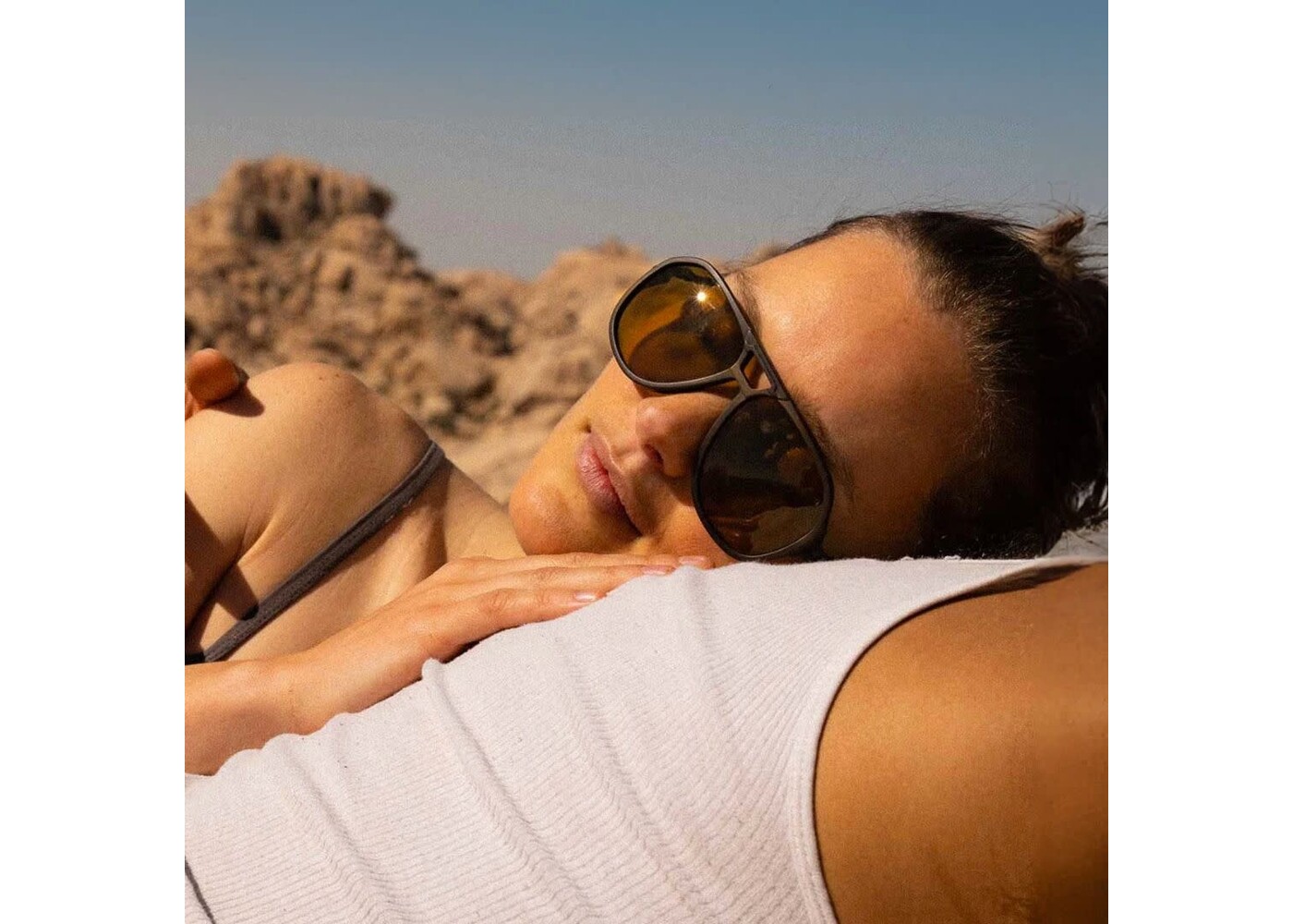 Classics / Charcoal / Polarized Yellow Regular