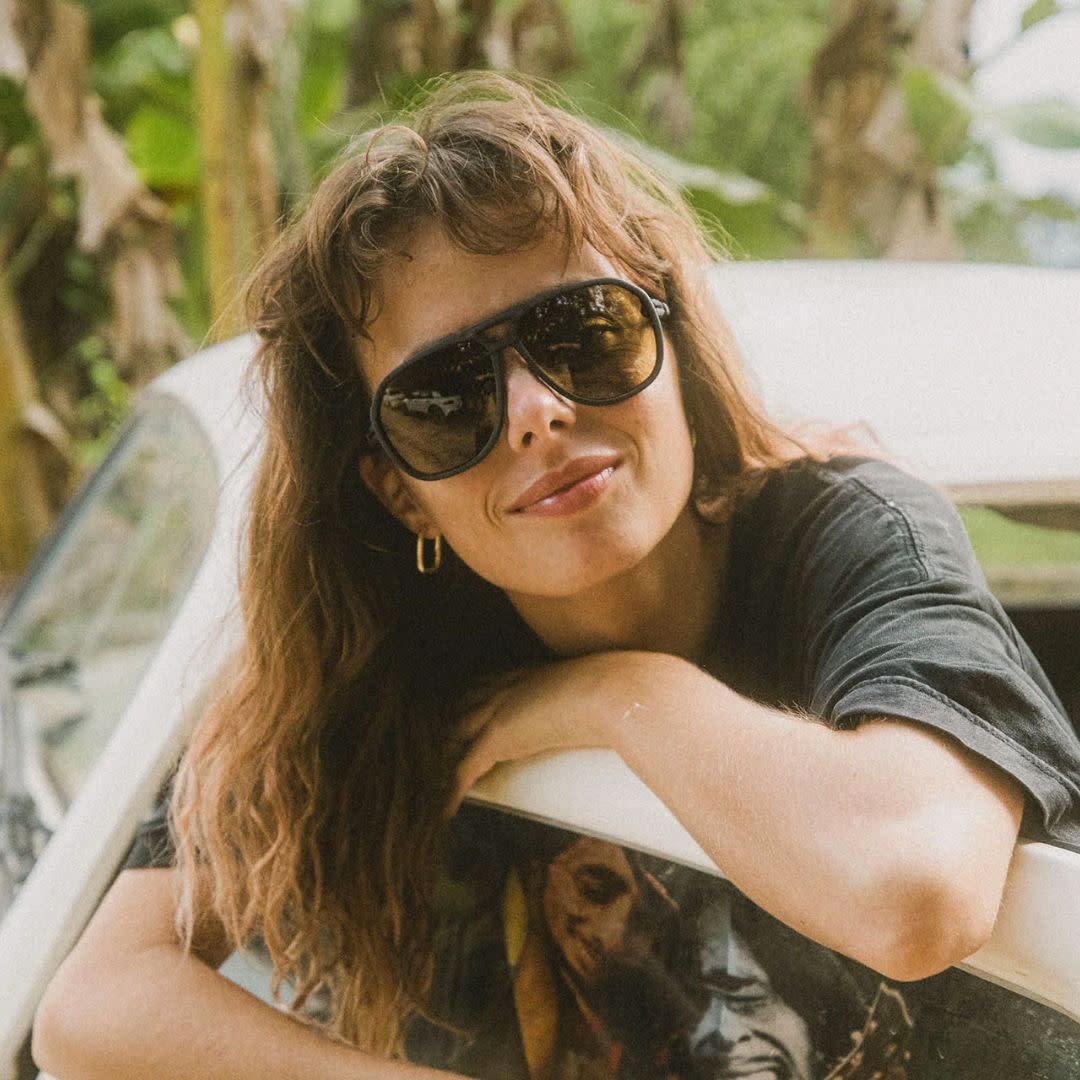 Classics / Charcoal / Polarized Yellow Regular