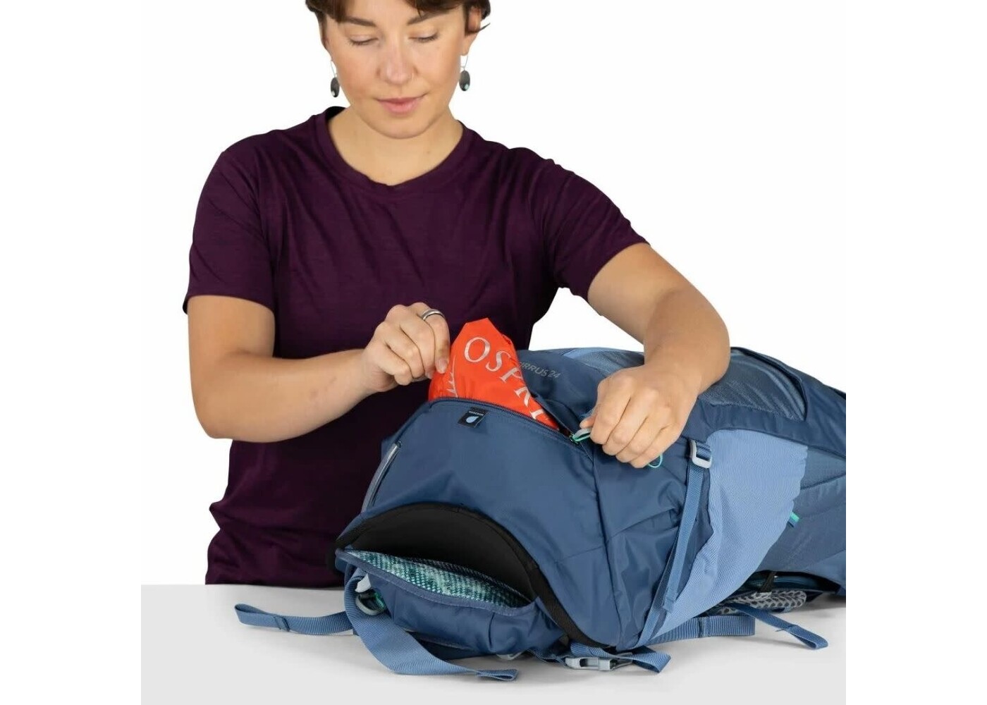 OSPREY Sirrus™ 24 Hiking Backpack Medium Grey OS