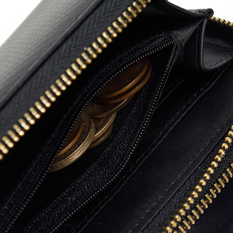 Andrew Long Wallet Gold Zipper Carbon Leather