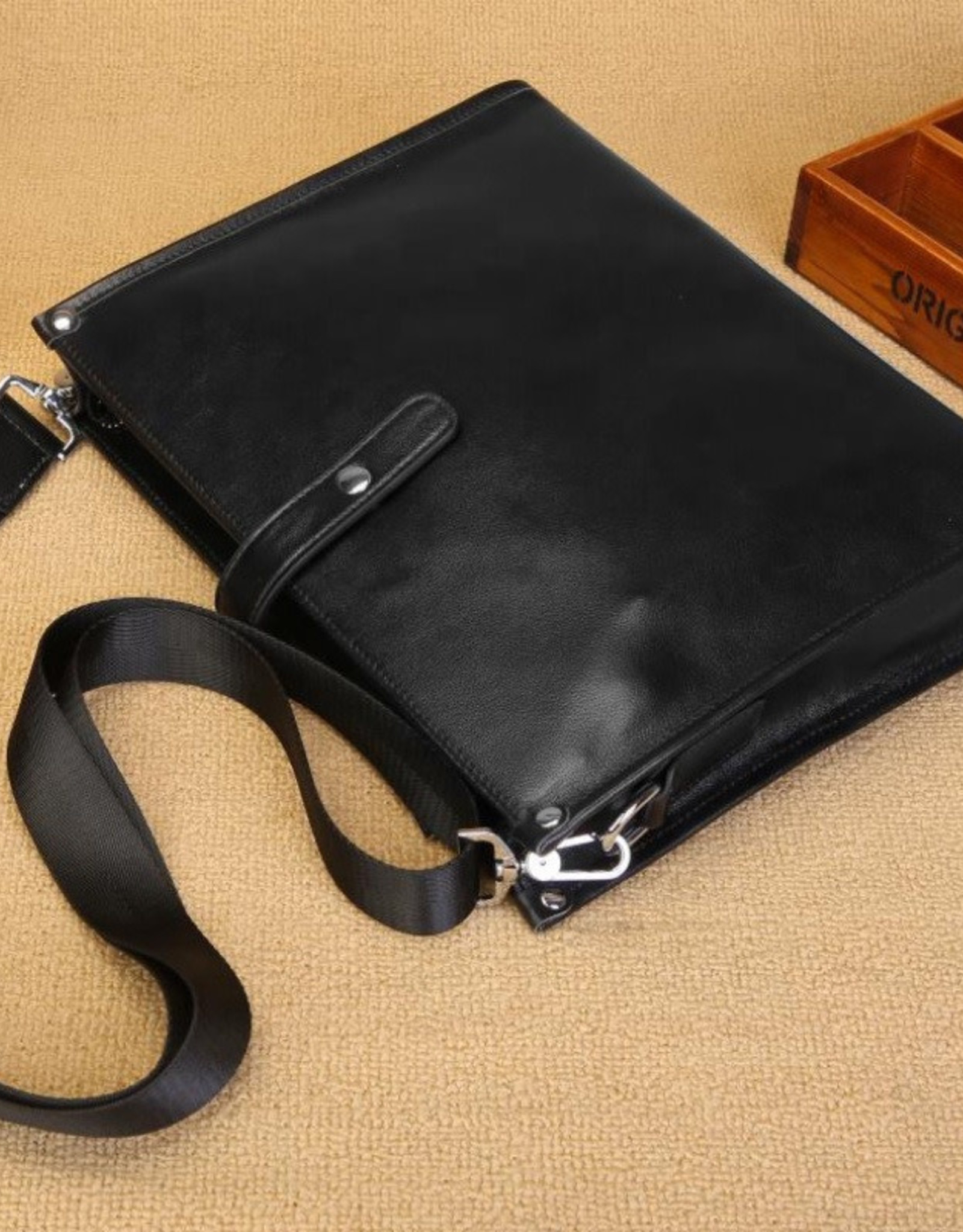 Gavin Shoulder Strap Bag Genuine Leather