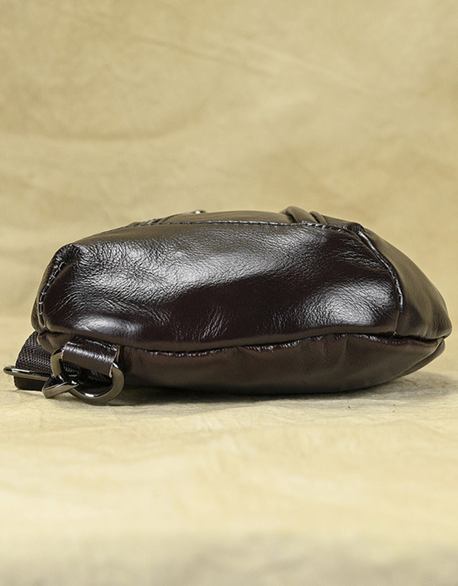 Rhett Chest Bag Genuine Leather