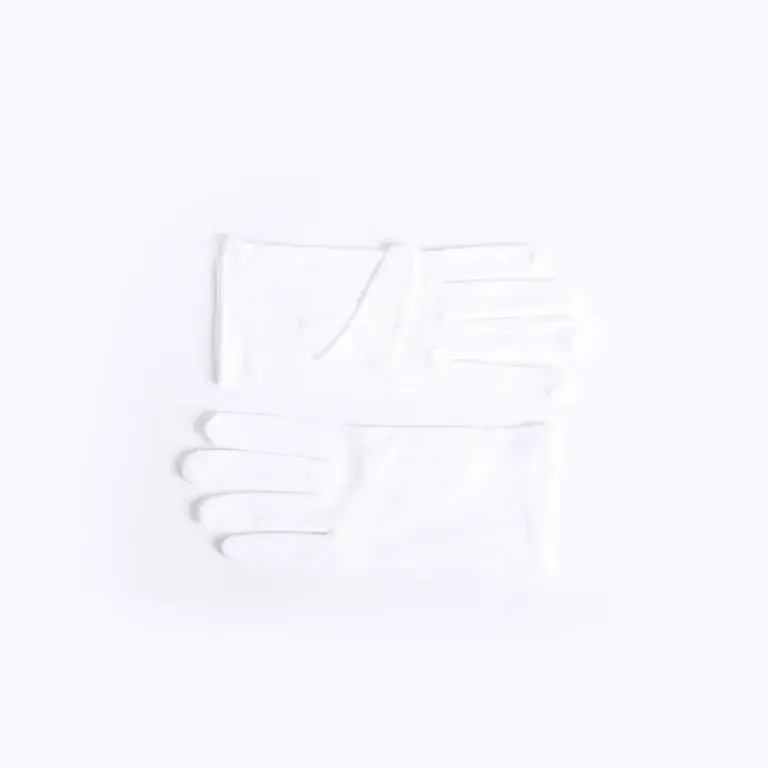 Gloves White Solid