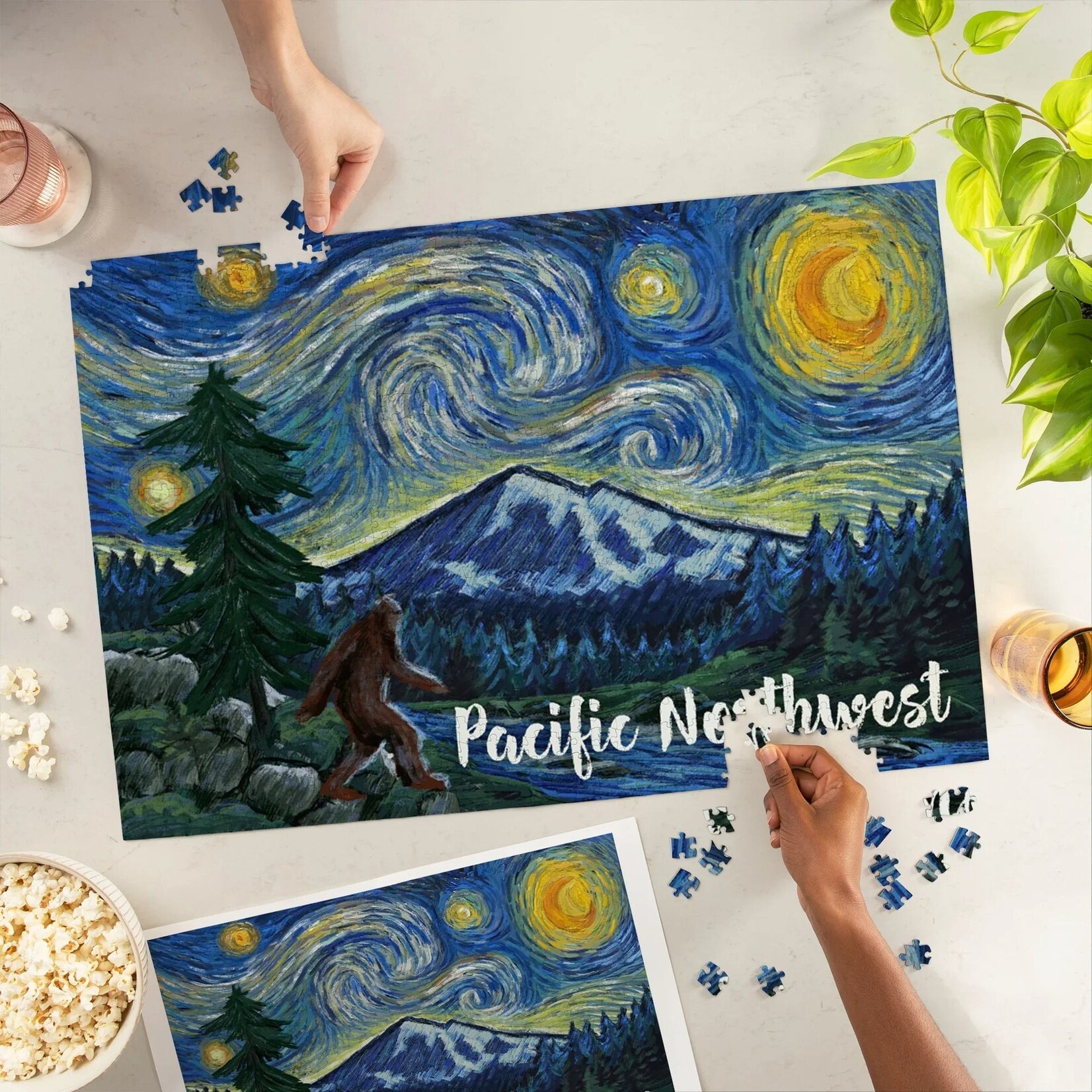 Lantern Press Pacific Northwest: Bigfoot Starry Night 1000pc