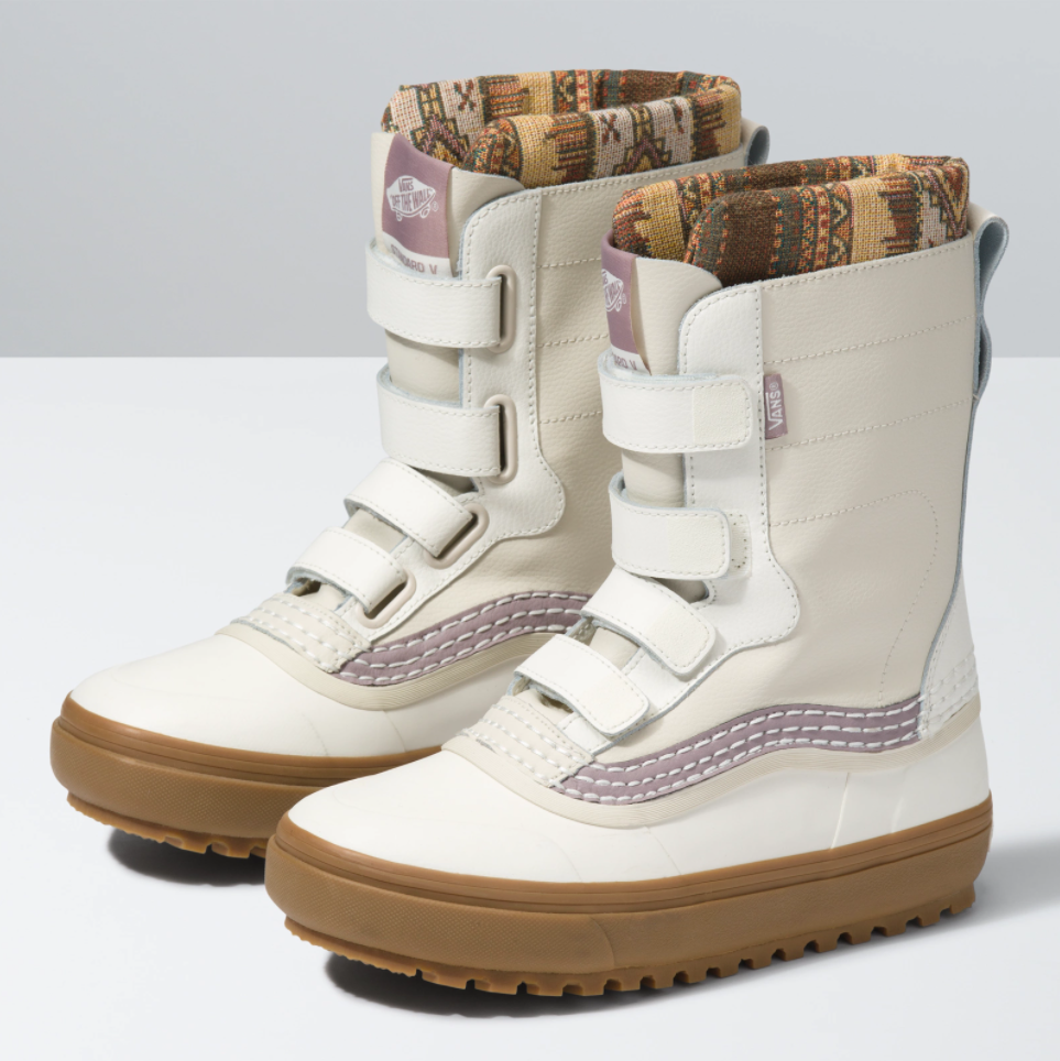 vans standard v snow boot