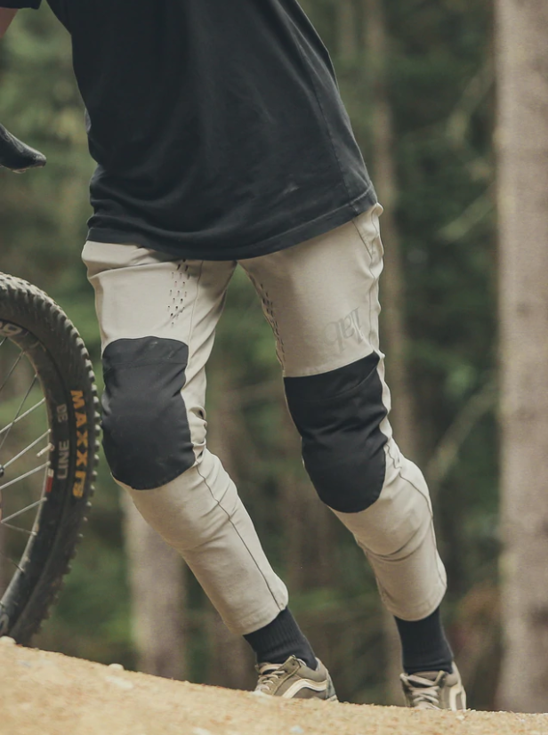 ilabb Traverse Pants and Jerseys