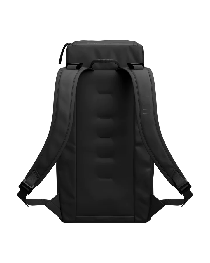 DB DB Hugger Backpack 20L