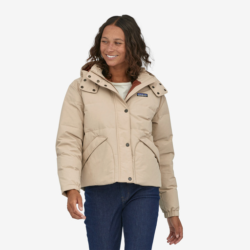 https://cdn.shoplightspeed.com/shops/638138/files/58570104/patagonia-patagonia-womens-downdrift-jacket.jpg
